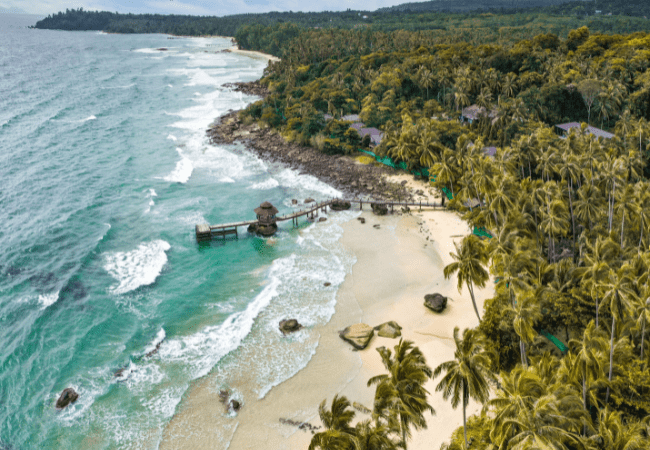 Lipa Noi Beach