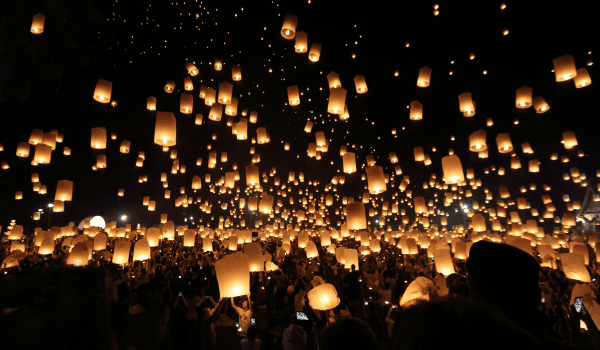 Floating lanterns at the Floating Lantern festival - Thailand