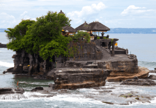 Tanah Lot Temple