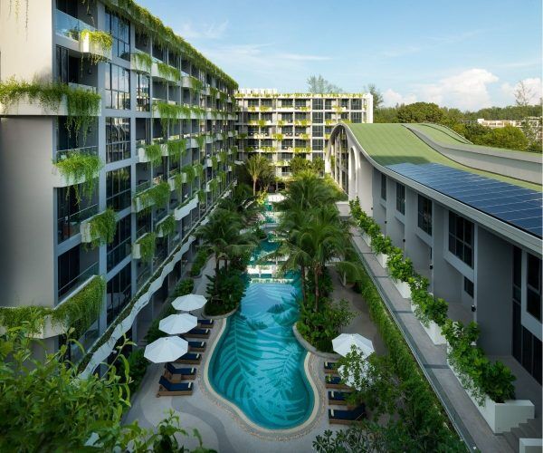 La Green Hotel and Residence