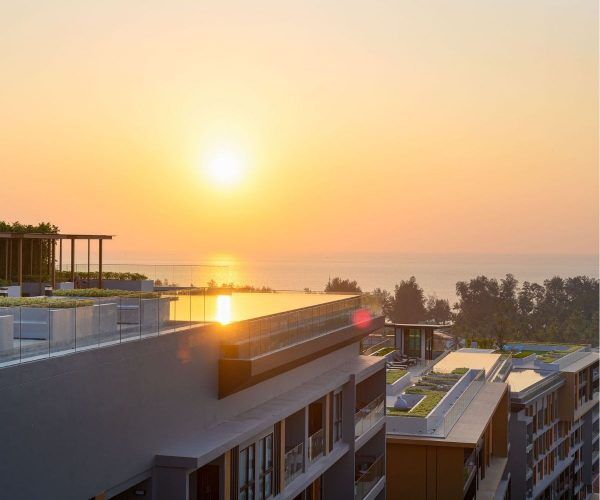 Mida Grande Resort Phuket (Deluxe Room) - Image 8