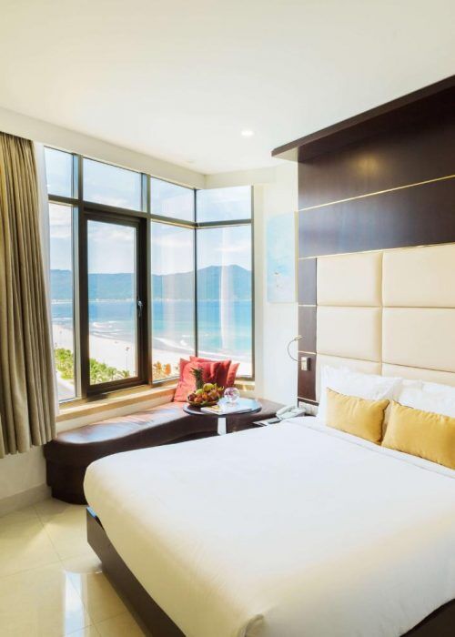 Senior Dlx Room